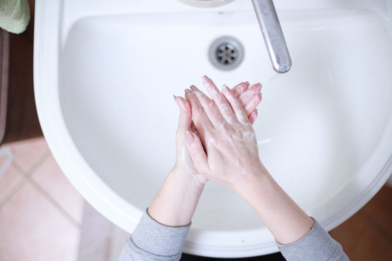 TOC du lavage de mains: sortir de l’enfer des obsessions de propreté